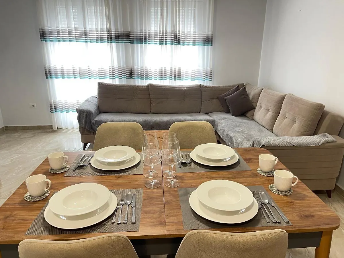 Roes Apartments Tirana